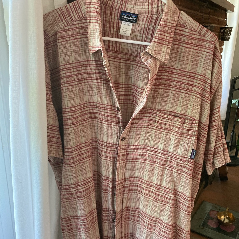 Patagonia bundle of 3 shirts!